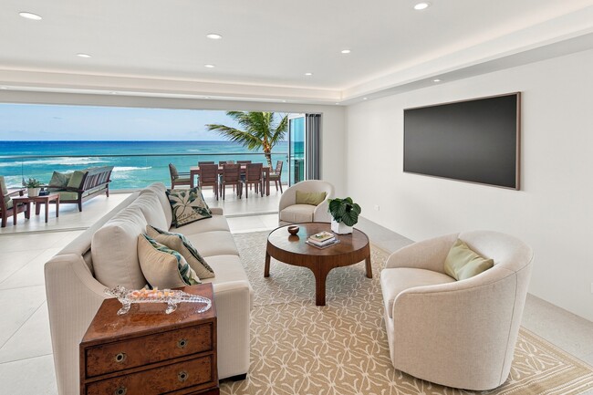 3019 Kalakaua Ave