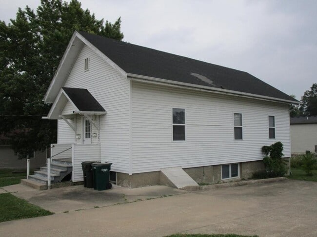 Photo - 601 W Smith St