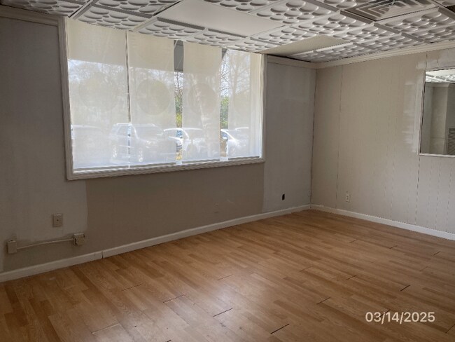 Photo - 3060 Pharr Ct N Northwest Unit 4-A