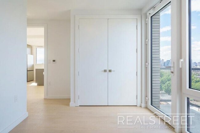 Photo - 1499 Bedford Ave Unit 10J