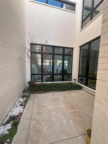 Photo - 610 N Oak Cliff Blvd Condo Unit 103