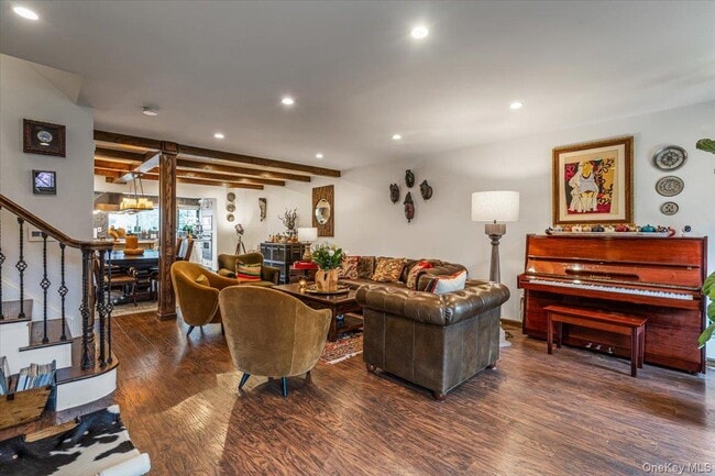 Photo - 68-48 Fleet St