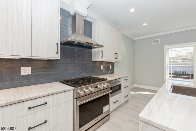 Photo - 8 Gregory Rd