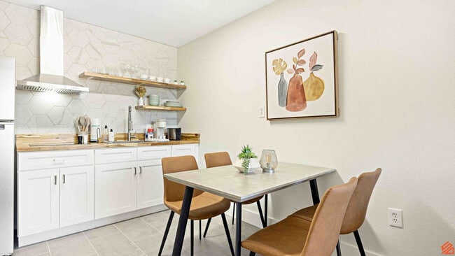 Photo - 556 Coral Ct Unit SI ID1502039P