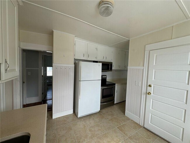 Photo - 15 Freeborn St Unidad 2