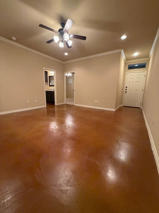 Photo - 3 Bedroom 3 Bath Barraks Townhome