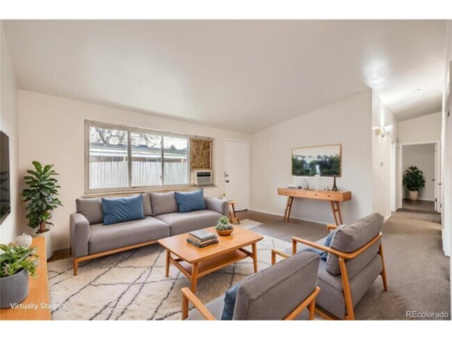 Photo - 4585 E Yale Ave