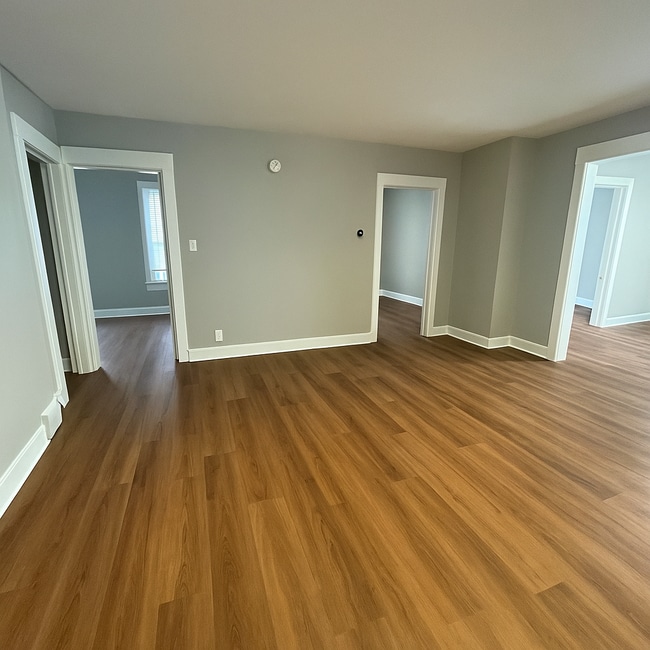 Building Photo - 269 W Main St Unit 1