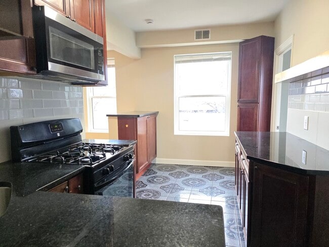 Photo - 3507 W Belden Ave Unit 3