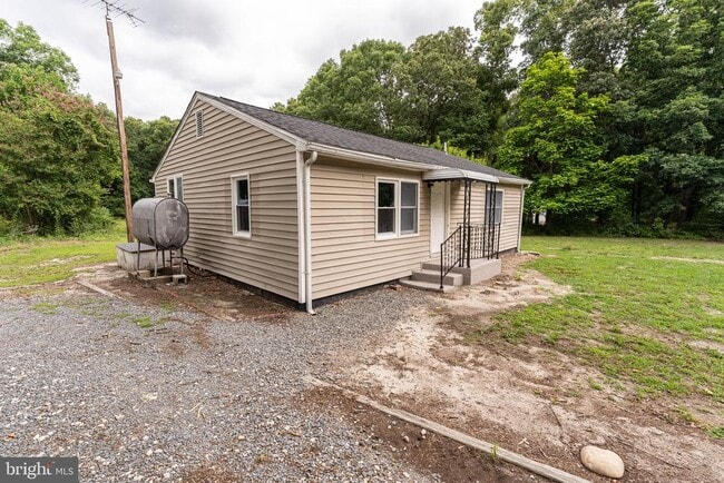 Building Photo - 11700 San Domingo Rd