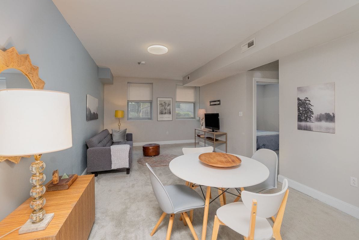 Photo - 511 S BOND ST, 102