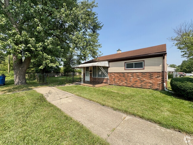 Building Photo - 14449 Myrand St Rental