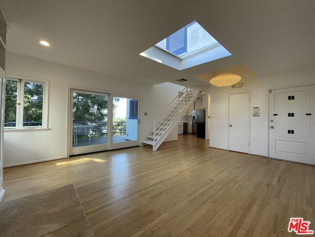 Photo - 6216 Temple Hill Dr
