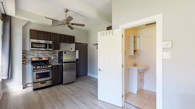 Photo - Laurier Apartments