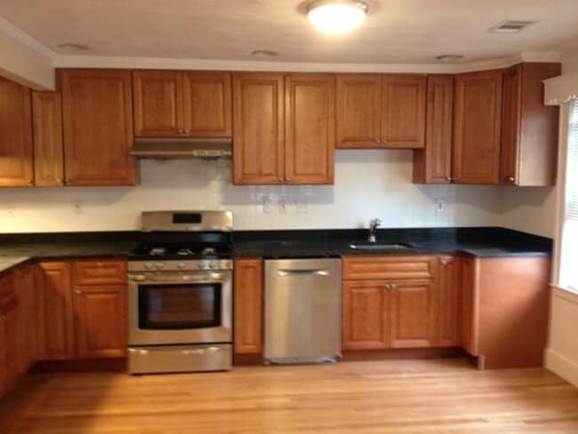 21 Portina Rd Unit 2B