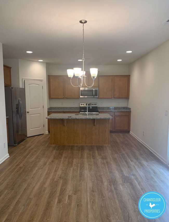 3512 Slippery Elm Dr