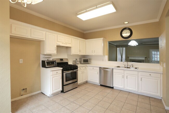 Photo - 20410 Eagle Nest Ct