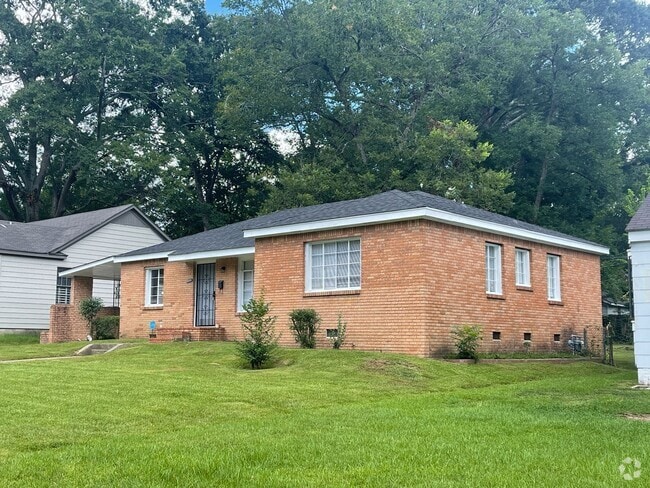 Building Photo - 1066 Alta Vista Blvd Rental