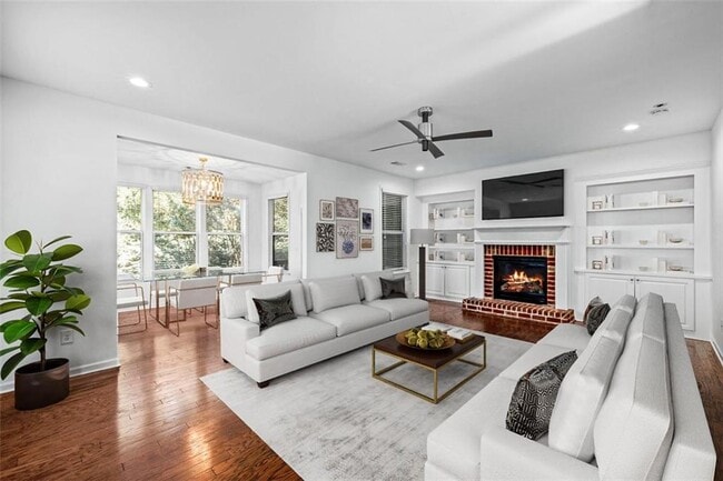 Photo - 4228 Laurel Creek Ct SE