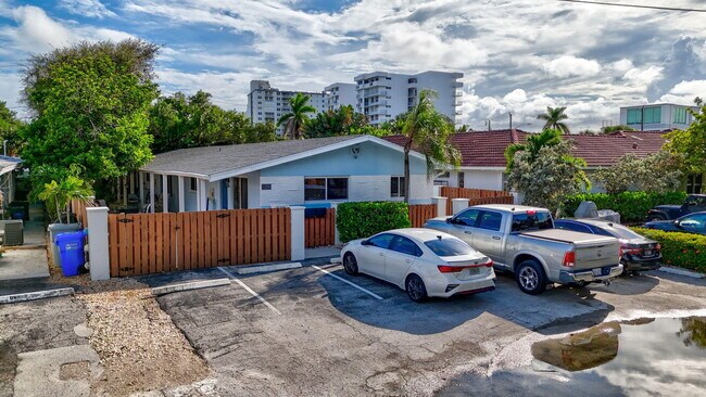 Photo - 3208 Marine Dr