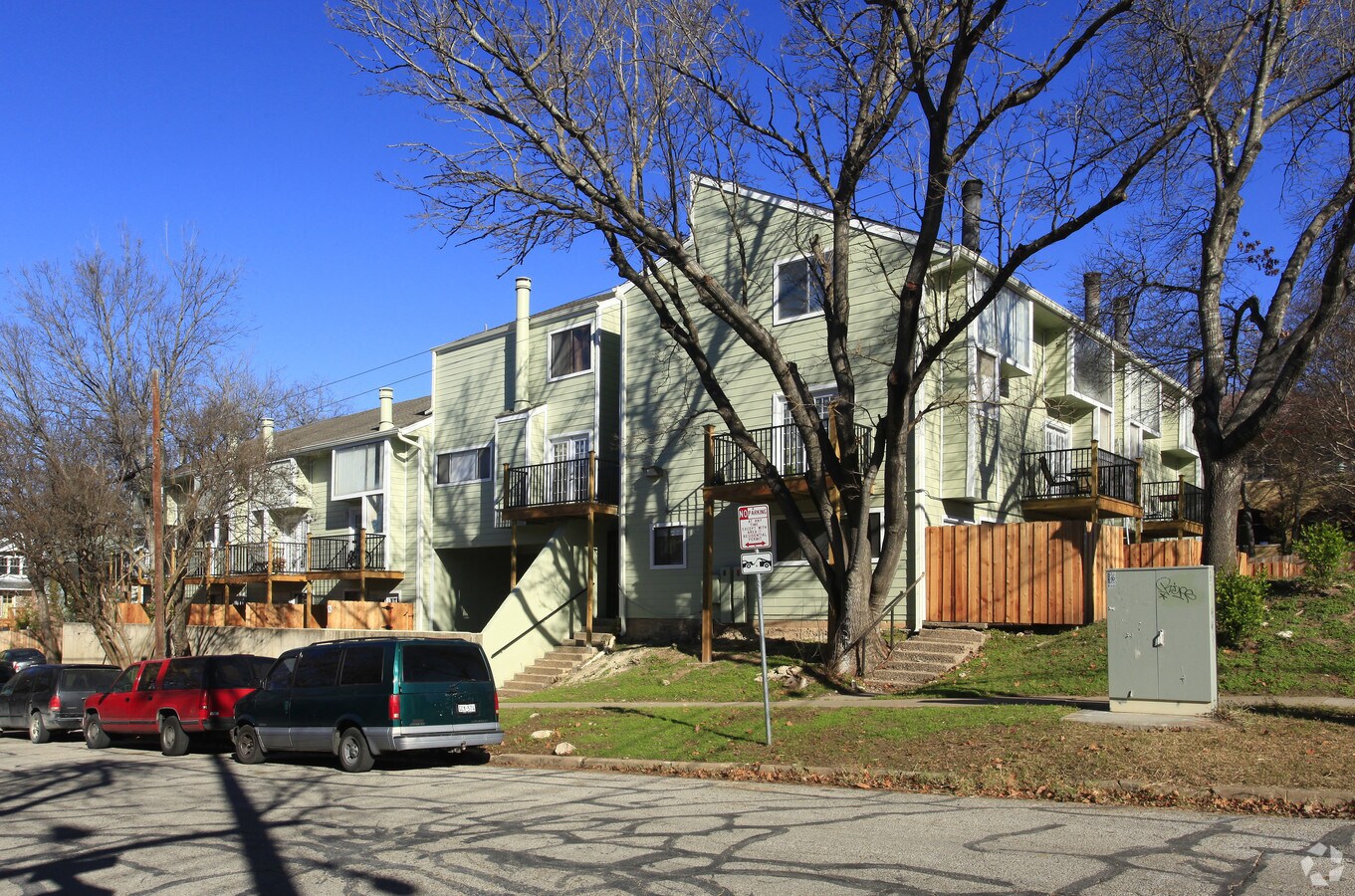 1600 West Avenue Apartments - 1600 West Avenue Apartments