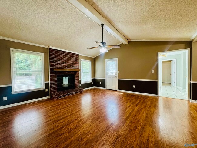 Photo - 268 Pops Corner