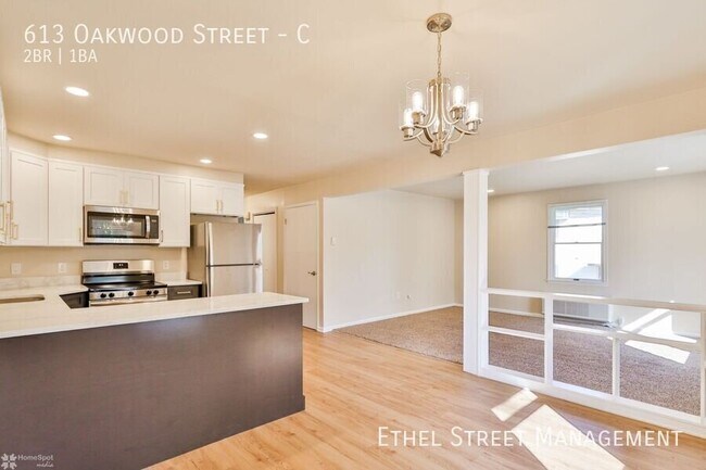 613 Oakwood St Unit C