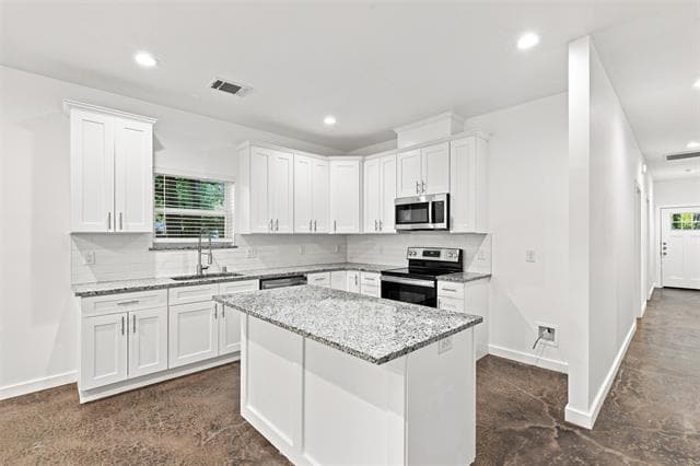 Photo - 104 E Forest Ave