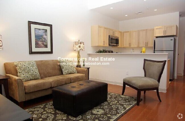 Building Photo - 411 Washington St Rental