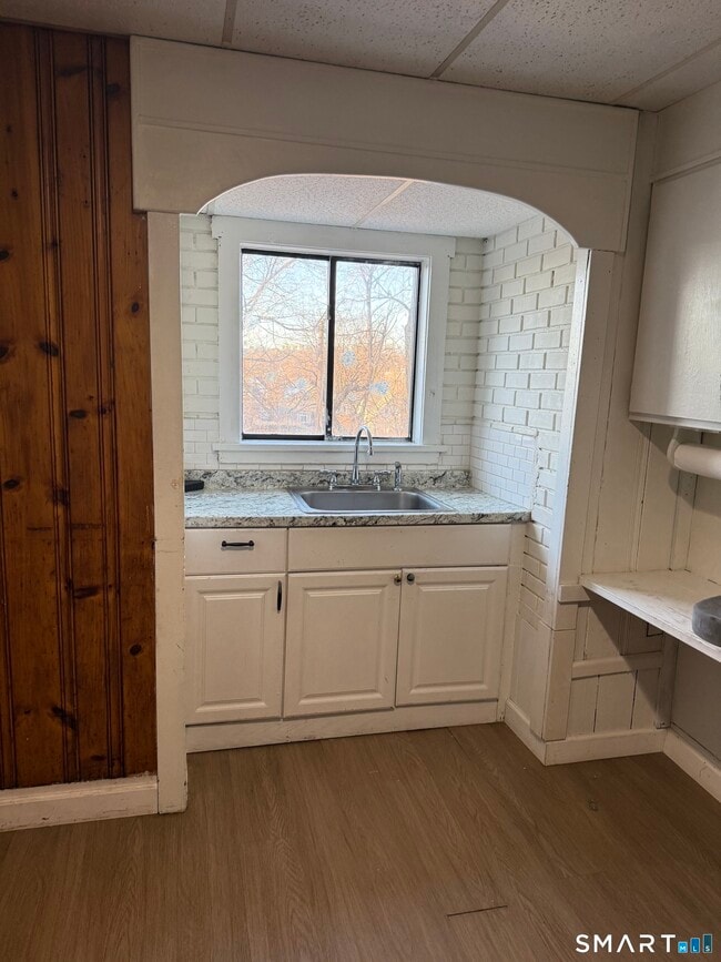 Photo - 1566 North Ave