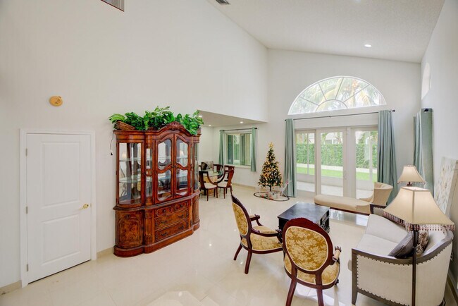 Photo - 724 NW 155th Terrace