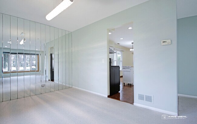 Photo - 467 Highland Grove Dr