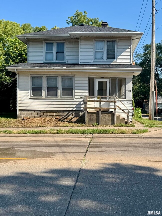 Building Photo - 1215 18th Ave Rental