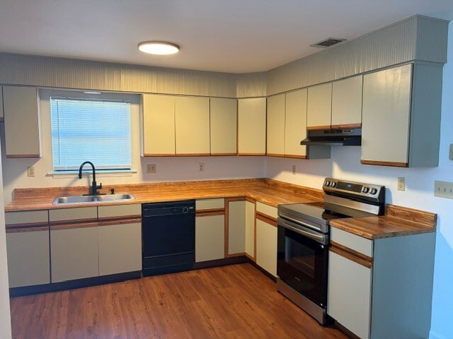 Photo - 401 Island Pines Dr