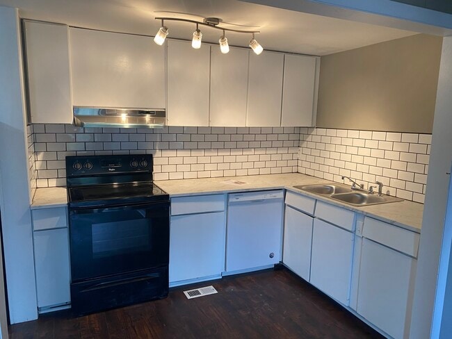 Photo - 4207 Locust St Unit A