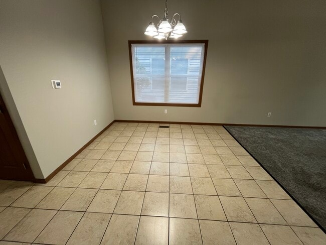 Photo - 13308 Riley St