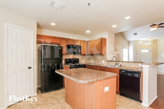 Photo - 18490 Sunrise Pines Dr
