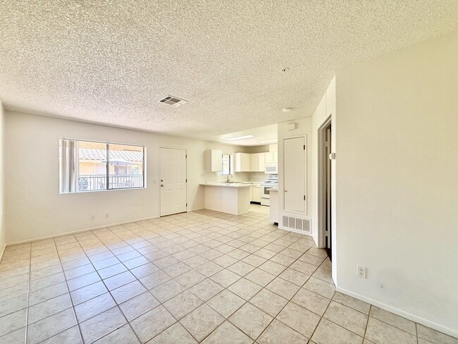 44620 San Rafael Ave Unit 06