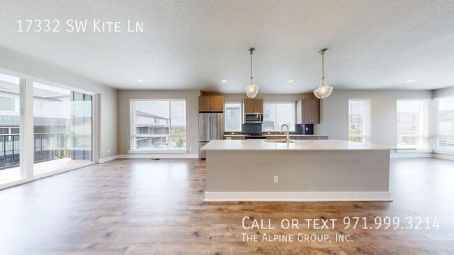 Photo - 17332 SW Kite Ln