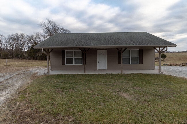 Building Photo - 1546 Florence Dr