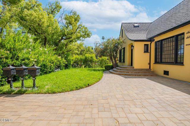 Building Photo - 1161 Ruberta Ave