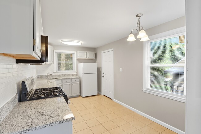 Photo - 4924 Frankford Ave