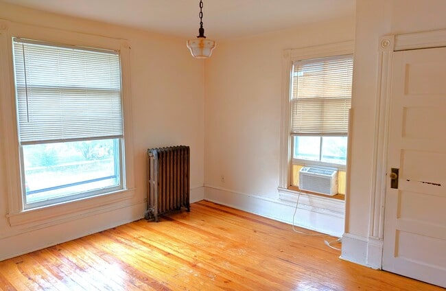 Photo - 432 Highland Ave SW Unidad C