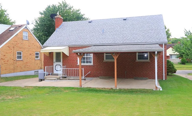 Photo - 1614 Centerridge Ave