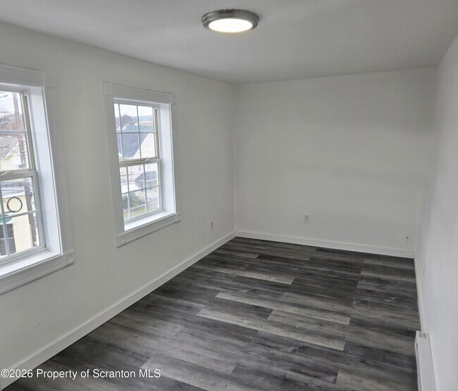 Photo - 1136 Luzerne St