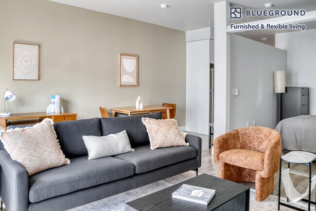 Photo - 285 8th Ave N Unidad FL4-ID372