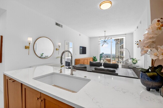 Photo - 550 Okeechobee Blvd Unit Lph-07