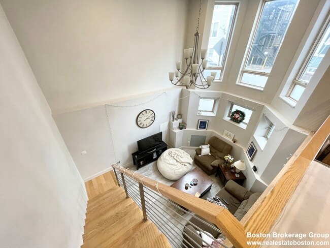 Photo - 42 Washburn St Unit 1