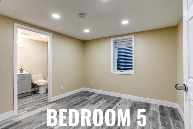 Building Photo - 4763 E 131st Pl