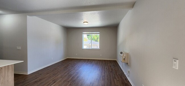 Photo - Beautiful New Construction in McMinnville Unit 1720-B
